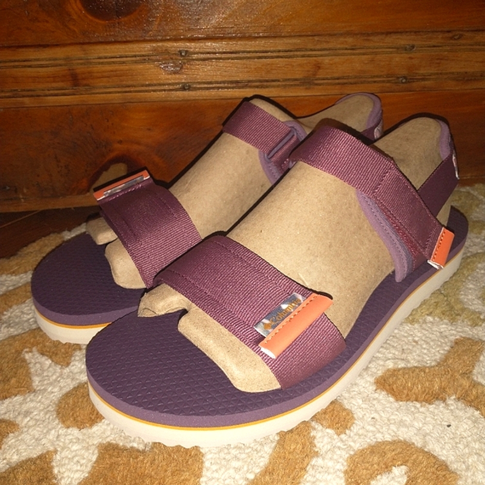 ~~COLUMBIA🧡VIA Sandals~~ - Picture 5 of 14